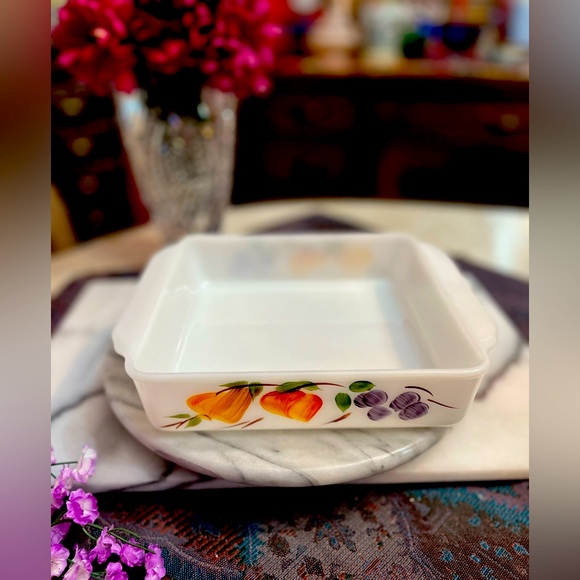 Anchor Hocking Fire King Gay Fad Fruit Milk Glass 8” Sq. Baking Dish w handles - Picture 3 of 10